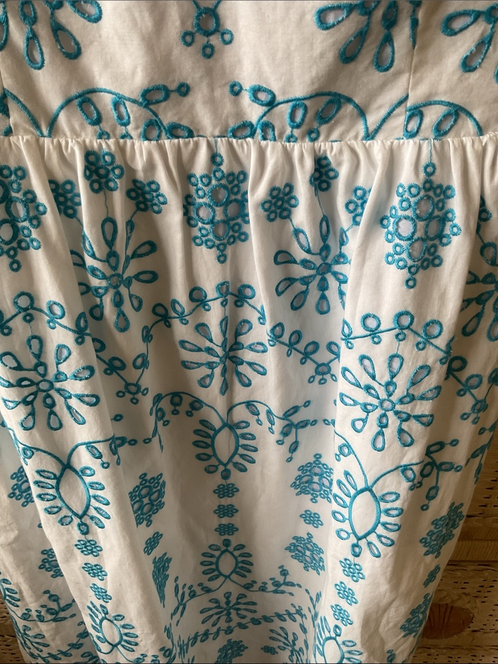 Lillyanne Eyelet MIDI Dress NWT - Picture 8 of 12